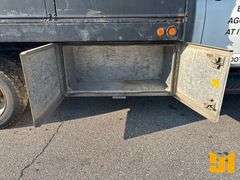 2003 CHEVROLET C4500 SINGLE AXLE EXTENDED CAB FLATBED TRUCK VIN: 1GBE4D1173F519903