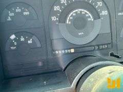 1989 CHEVROLET GMT-400 REGULAR CAB 4X2 PICKUP VIN: 1GCHC34K6KE207148