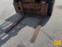 CASE 584C CUSHION TIRE FORKLIFT