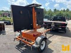 2014 VERMAC SOLAR ARROW BOARD SN: 2S9US1111ES132688
