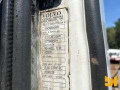 2004 VOLVO TRUCK VHD T/A ROLL OFF TRUCK VIN: 4V5KC9GG94N369391