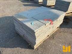 PALLET OF BLUE STONE PAVERS