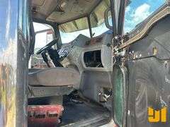 2008 PETERBILT 389 TANDEM AXLE DAY CAB TRUCK TRACTOR VIN: 1XPXD49X78N756383