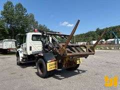 2003 INTERNATIONAL 4300 S/A VIN: 3HTMMAAM43N581871