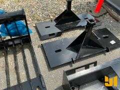 UNUSED SKID STEER 2" HITCH RECIEVER
