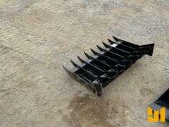 UNUSED MINI UNIVERSAL ROOT RAKE