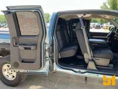2010 CHEVROLET SILVERADO EXTENDED CAB 4X4 PICKUP VIN: 1GCSKSE36AZ252821