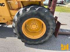 CASE 584C CUSHION TIRE FORKLIFT