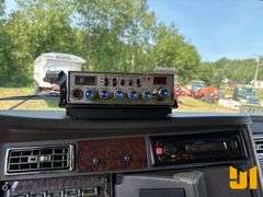 2007 KENWORTH T300 TANDEM AXLE ROLLBACK TRUCK VIN: NKLMLD9XX7M208933