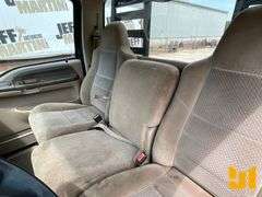 2002 FORD F-350 SINGLE AXLE REGULAR CAB 4X4 FLATBED TRUCK VIN: 1FTSF31L72EB25214