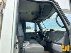 2007 INTERNATIONAL SX525 ARTICULATING & TELESCOPIC BUCKET TRUCK ALTEC VIN: 1HTWJAAT27J431615