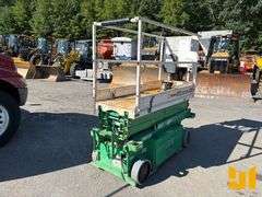 JLG 1932RS 32 SCISSOR LIFT