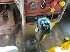 2001 MACK CL713 TRI-AXLE DUMP TRUCK VIN: 1M2AD62C81M011952