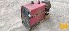 LINCOLN RANGER 8 PORTABLE WELDER