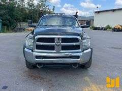 2014 RAM 4500 SINGLE AXLE CREW CAB 4X4 STAKE BED TRUCK VIN: 3C7WRLFL1EG116607