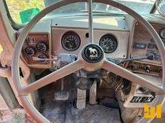 1981 MACK DM686SX TANDEM AXLE WATER TRUCK VIN: 1M2B128C7BA008007