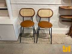 BAR STOOL