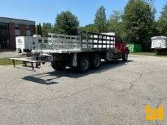 2007 GMC 8500 SINGLE AXLE CREW CAB FLATBED TRUCK VIN: 1GDV8C4B27F423628