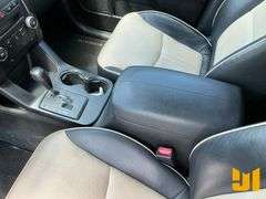 2011 KIA SORENTO EX VIN: 5XYKU4A27BG037709 FWD