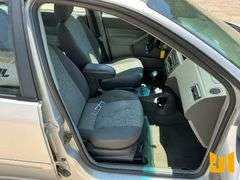 2005 FORD FOCUS SE ZX4 VIN: 1FAFP34N15W122972 FWD
