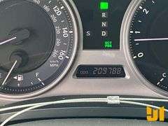 2008 LEXUS IS VIN: JTHCK262085027451 2WD