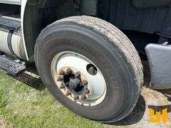 2016 INTERNATIONAL MF035 TANDEM AXLE VAN TRUCK VIN: 3HAMSSTR4GL741097