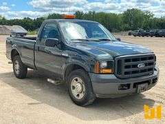 2006 FORD F-250 XL REGULAR CAB 4X2 PICKUP VIN: 1FTNF20516ED48672