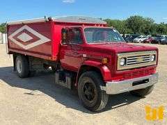 1986 CHEVROLET C70 SINGLE AXLE DUMP TRUCK VIN: 1GBL7D1B8GV110568