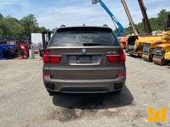 2011 BMW X5 VIN: 5UXZW0C57BL661098 4WD
