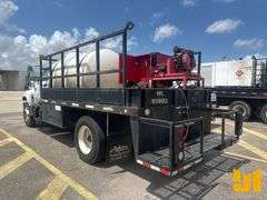 1999 GMC 6500 S/A HOT WATER PRESSURE WASHER TRUCK VIN: 1GDJ7H1C7XJ507971