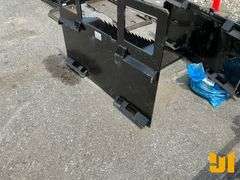 UNUSED 40 INCH TREE SPADE BUCKET