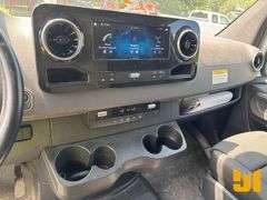 2019 FREIGHTLINER SPRINTER SPRINTER VAN VIN: WDPPF4CD8KN041347