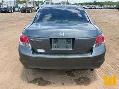 2008 HONDA ACCORD VIN: JHMCP26488C071809 FWD