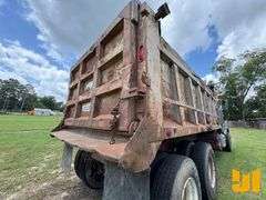 PETERBILT H400 TANDEM AXLE DUMP TRUCK VIN: 1XPCDB90NN315340