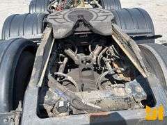2015 KENWORTH T880 TRI AXLE TRUCK TRACTOR VIN: 1XKZP4EX9FJ468669