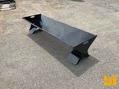 UNUSED HEAVY DUTY 90" CATTLE FEEDER