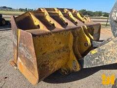 2014 DEERE 824K HIGH LIFT WHEEL LOADER SN: 1DW824KXHED658691