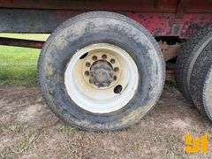 PETERBILT H400 TANDEM AXLE DUMP TRUCK VIN: 1XPCDB90NN315340