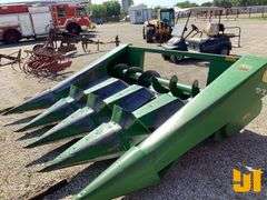 JOHN DEERE 443 SN: 384315 CORN HEAD
