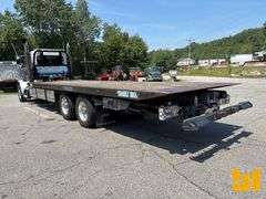 2015 PETERBILT 389 TANDEM AXLE ROLLBACK TRUCK VIN: 1NPXL40X3FD272644