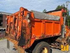 2006 INTERNATIONAL 7500 SINGLE AXLE DUMP TRUCK VIN: 1HTWLAZRX6J344725