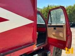 1986 CHEVROLET C70 SINGLE AXLE DUMP TRUCK VIN: 1GBL7D1B8GV110568