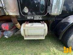 PETERBILT H400 TANDEM AXLE DUMP TRUCK VIN: 1XPCDB90NN315340