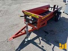PEQUEA 35G MANURE SPREADER SN: 105696