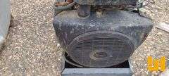 LINCOLN  RANGER 8 WELDER