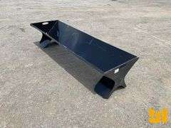 UNUSED HEAVY DUTY 90" CATTLE FEEDER