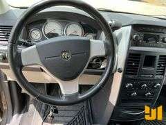 2010 DODGE GRAND CARAVAN SXT VIN: 2D4RN5D10AR446586 FWD