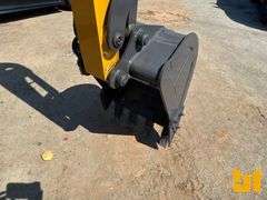 2024 XCMG XE35U MINI EXCAVATOR SN: XUGK0351CLKA02038