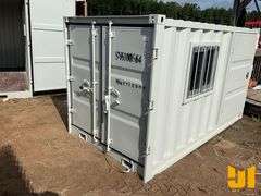 HURRICANE 9'  CONTAINER SN: SV6100664