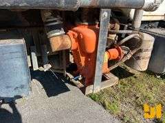 1981 MACK DM686SX TANDEM AXLE WATER TRUCK VIN: 1M2B128C7BA008007